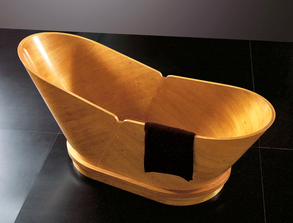 ZANURZENIE W LUKSUSIE