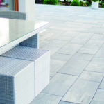 Kostka-Lanta_Buszrem Minimalistyczna kostka brukowa, proste – geometryczne kształty, stonowana kolorystyka nawierzchni, kostka bez fazy